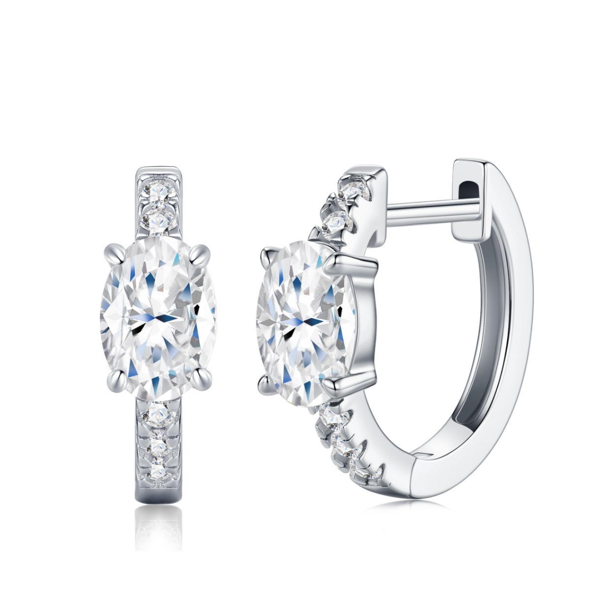 Pippa Trilogy Huggie Earrings