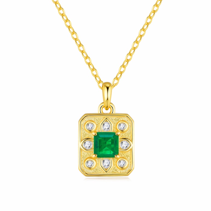 Marguerite Emerald Pendant Necklace