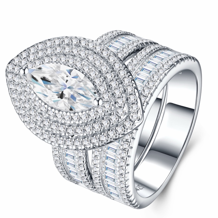 Vela Marquise Halo Ring