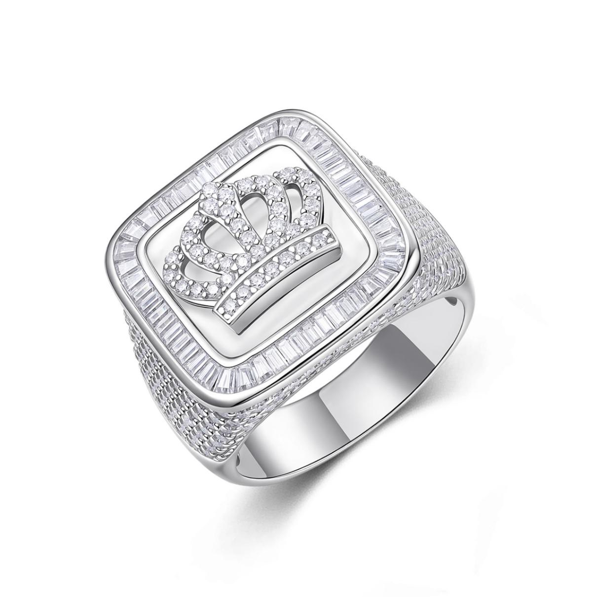 Fiora Crown Signet Ring