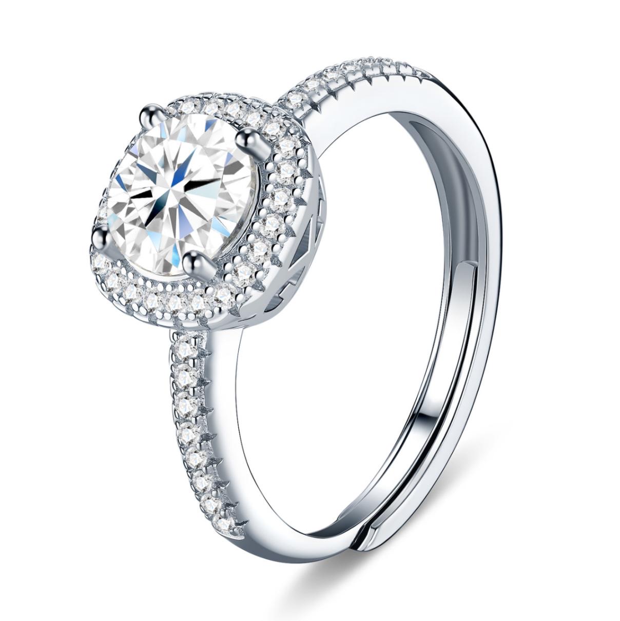 Thea Oval Halo Ring